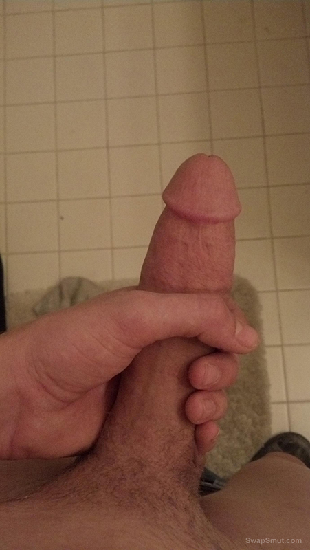 7 Inch Dick - My 7 inch cock loves to play all day